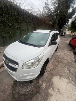 CHEVROLET SPIN 1.8 LT 8V FLEX 4P MANUAL CHEVROLET SPIN 1.8 LT 8V FLEX 4P MANUAL